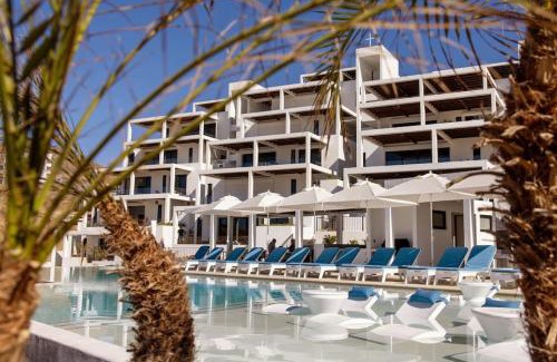 Cerritos House | Boutique Condo, Ocean Views, Luxury Amenities
