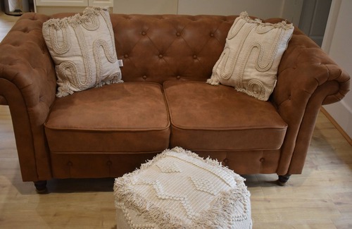 Seymour Bed & Breakfast | Boutique creek side B&B. Walking distance to everything.