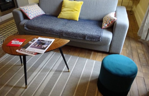 Colombier - Champ de Mars Apartment | Boutique downtown apartment near train station