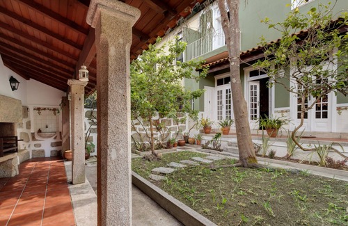 Aldoar Foz do Douro e Nevogilde House | Boutique family house by the sea - garage & garden