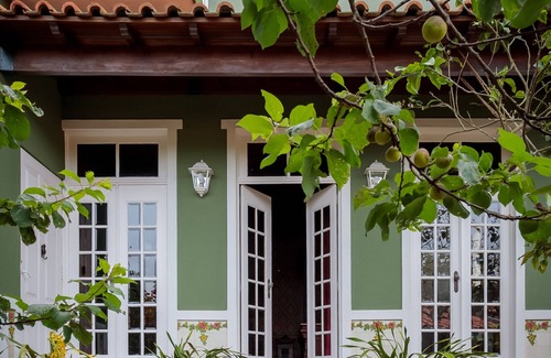 Aldoar Foz do Douro e Nevogilde House | Boutique family house by the sea - garage & garden