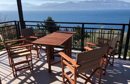Monastiraki House | Boutique Family Villa