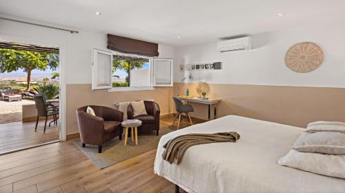 Mojacar Bed & Breakfast | Boutique Hideaway Cortijo El Sarmiento