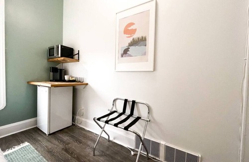 Thunder Bay Apartment | Boutique Hotel - Suite #4 Single