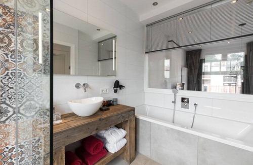 Utrecht City Center Hotel | Boutique Hotel ZIES