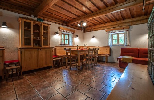 Zgornja Sorica House | Boutique House Vresje