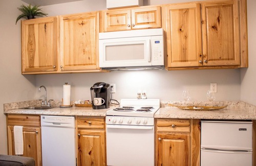 McMinnville Apartment | Boutique Lodging at the Douglas on Third right on Charming Historic 3rd St. #11