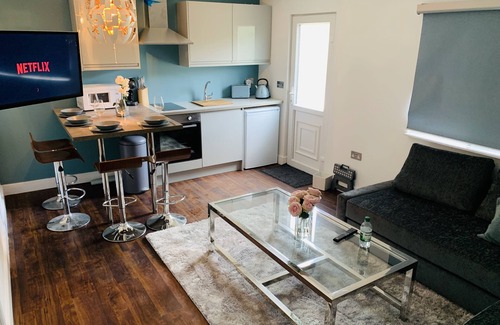 Slough House | Boutique luxury apartment, Windsor, London , Heathrow