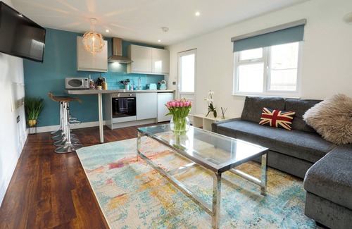 Slough House | Boutique luxury apartment, Windsor, London , Heathrow