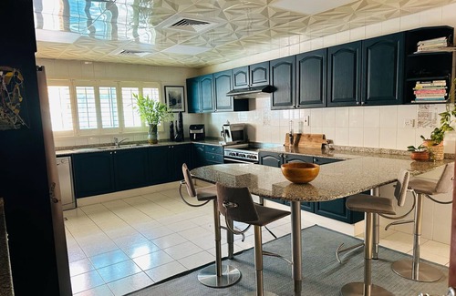 Jumeira 3 Villa | Boutique Style 4-Bed Villa with Housekeeper & Pool near the Beach in Dubai