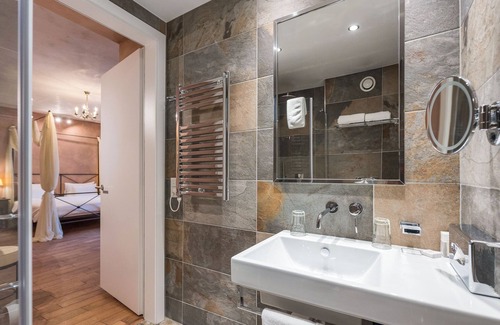Giubiasco Hotel | Boutiquehotel La Tureta