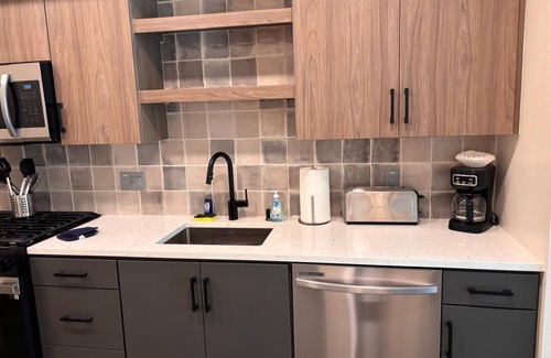 Midway District Apartment | Bowen: Chic 1-Bedroom w/AC & Gym in Lovely Point Loma, San Diego
