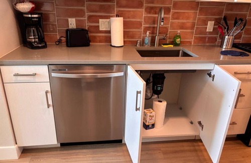 Midway District Apartment | Bowen: Cozy 1-Bedroom w/AC & Gym in Fantastic Point Loma, San Diego
