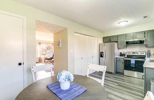 Bowling Green House | Bowling Green Townhome: 4 Mi to Lost River Cave!