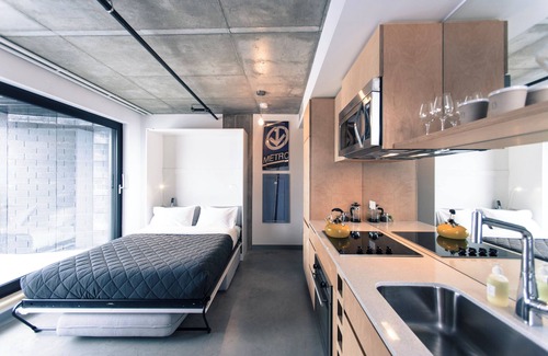 Quartier des Spectacles Hotel | Boxotel Montreal