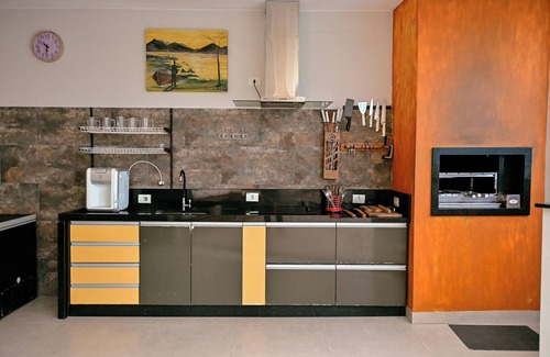 Praia das Cigarras House | House with view to IlhaBela - Heated SPA pool - Beach Tennis court
