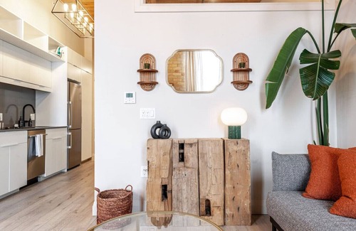 Stratford Apartment | Bradshaw Lofts: The Sandalwood