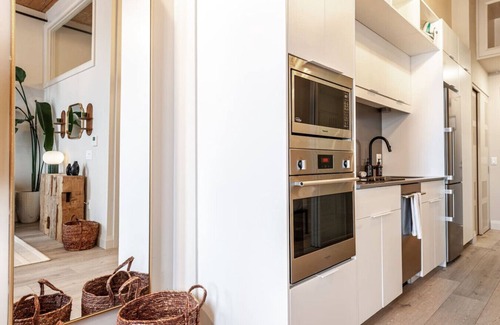 Stratford Apartment | Bradshaw Lofts: The Sandalwood