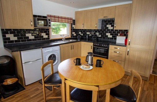 Harris Cottage | BRAEMORE CHALET, romantic, with open fire in Tarbert Isle Of Harris