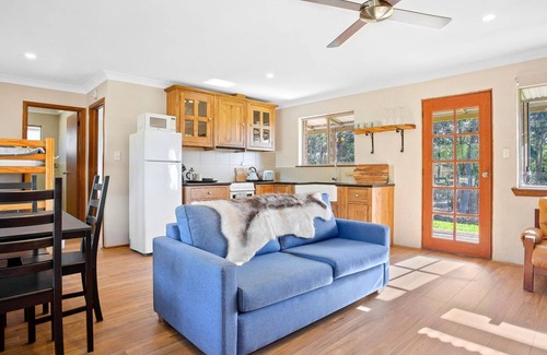 Central Tilba Cabin | Braeside Cabin One - Pinkwood