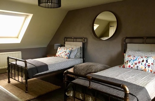 Alford House | Brainley Croft House