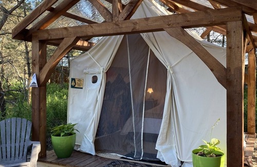 Hepworth House | Brand Glamping Tent, Hepworth, 3 Wooded Acres