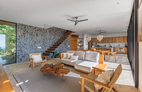Carmen Villa | Brand-new luxury Villa Element