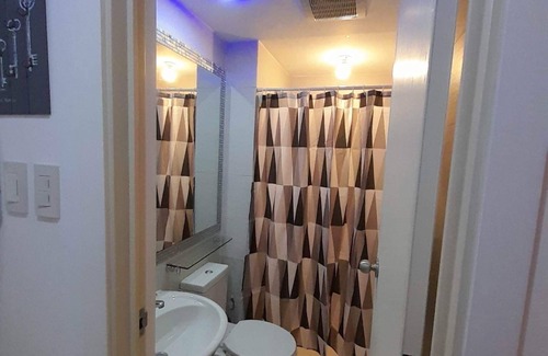 Paranaque Condo | Brand New 1 bedroom Condo in Metro Manila near BGC near airport