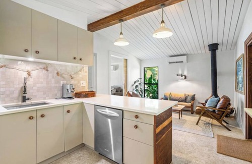Boca Raton House | Brand new 2 bed/2 bath tropical retreat -BIG yard