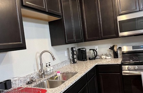 Aurora Apartment | Brand new 2 bedroom condo - Bienvenido Red Phoenix