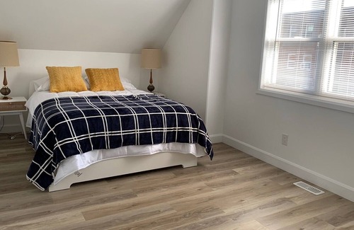 Kingston House | Brand New 2 Bedroom Downtown Kingston