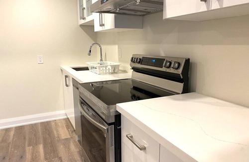 Pickering Apartment | Brand New 2 Br Bsmt Apt Next to Beach and Go Station