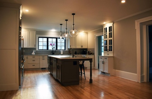 Brandon House | Brand new 2021 Reno of Federal Style House, steps from Downtown Brandon