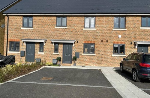 Deal House | Brand new 3 bed house