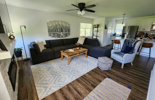 Random Lake House | Brand New 3-bedroom Home in Random Lake with office, quick walk to the beach!