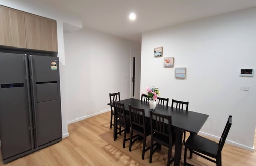Australian Capital Territory House | Brand new 4 Bedroom retreat close to nature reserve