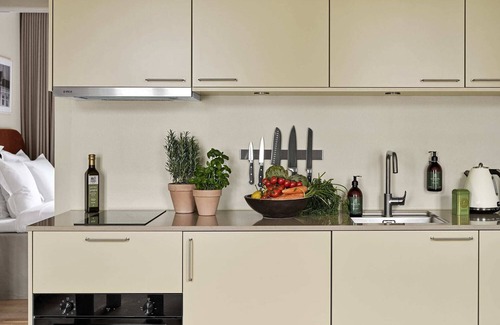 Copenhagen City Centre Apartment | Brand-new apartment hotel – 2 baths & 3 bed rooms