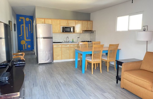 Valle Dorado Apartment | Brand new apartment in safe and quite neighborhood with lots of colorful art-dec