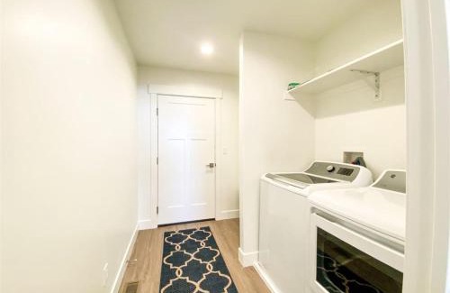 Sweetwater House | Brand New Bear Lake Beach Cottage in Sweetwater