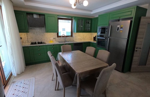 Dalyan City Center Villa | BRAND NEW BEAUTIFUL 5 BEDROOM VILLA WITH PRIVATE GARDEN AND POOL IN GULPINAR!