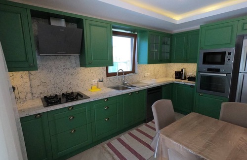 Dalyan City Center Villa | BRAND NEW BEAUTIFUL 5 BEDROOM VILLA WITH PRIVATE GARDEN AND POOL IN GULPINAR!