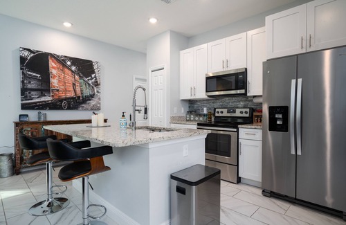 Orange City House | Brand New, Dog Friendly, 3Bd 2Ba, Great Location
