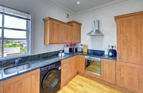 Leamington Spa Apartment | Brand new bright & spacious apartment with views over Leamington Spa