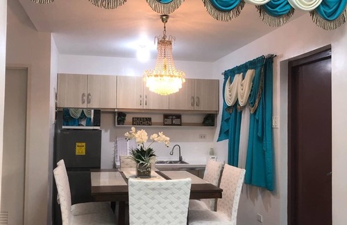 Davao House | BRAND NEW HOME- 2 Minutes from Davao Int'l Airport W/SWIMMING POOL & BALCONY