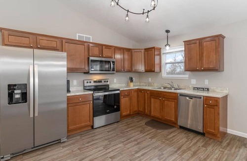 Hamilton House | BRAND NEW Home away from Home among the Nook