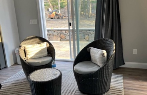 Niantic House | Brand new home close to Charlestown/Westerly beaches.