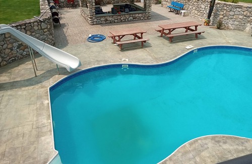 Niantic House | Brand new home close to Charlestown/Westerly beaches.