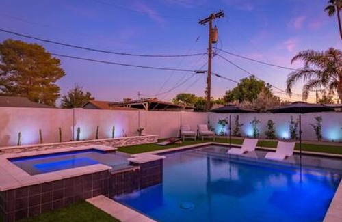 Peaceful Valley House | Brand New Hot Tub & Heated Pool, Perfect Location