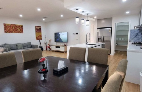 Sunshine West House | Brand new house in Sunshine West