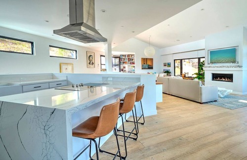 Western Malibu House | Brand new house! Stunning views, close to the beach, pool, hot tub and sauna!